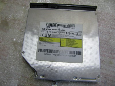DVD CD привод SATA TS-L633